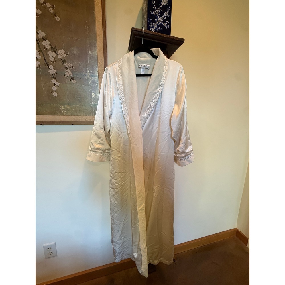 Oscar de la Renta White Plush Robe Satin Original Belt Size L Bridal Hollywood